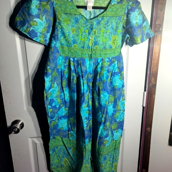 new tag torn off sz md - Picture 1 of 5